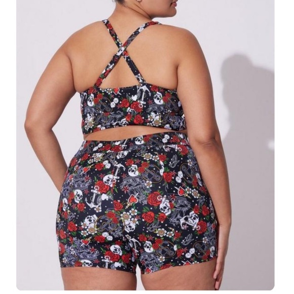 Torrid NWT Retro Wireless Ruched Cups Bikini Top and Bottom Set - Picture 2 of 8